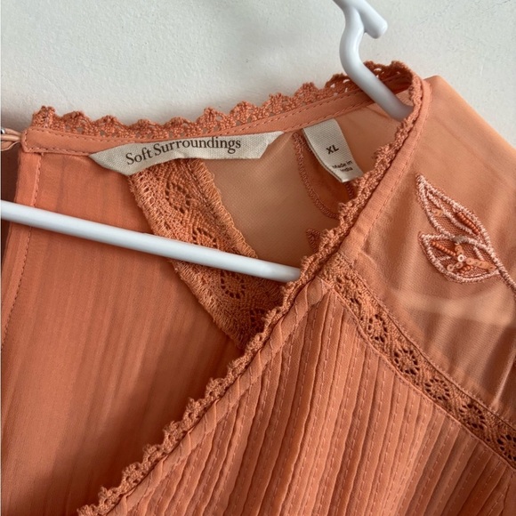 Soft Surroundings Carte Blanche Peach
Chiffon Sequin Trim Blouse Flowy peasant - Picture 4 of 8